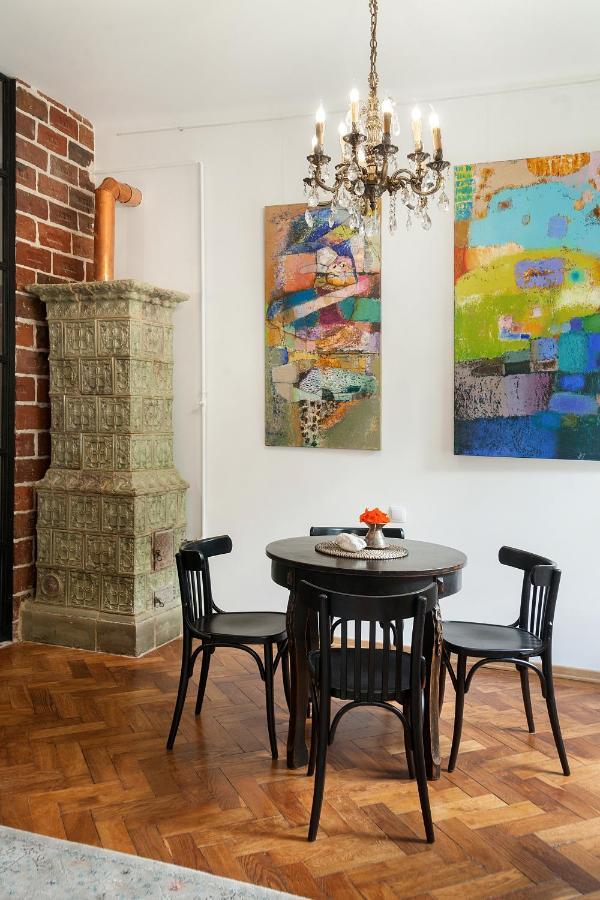 Gallery Art Apartment ลวีฟ ภายนอก รูปภาพ